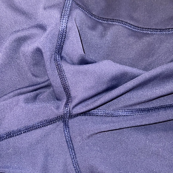Lululemon Fresh Tracks Pant Hero Blue size 2 in EUC. - Picture 14 of 17
